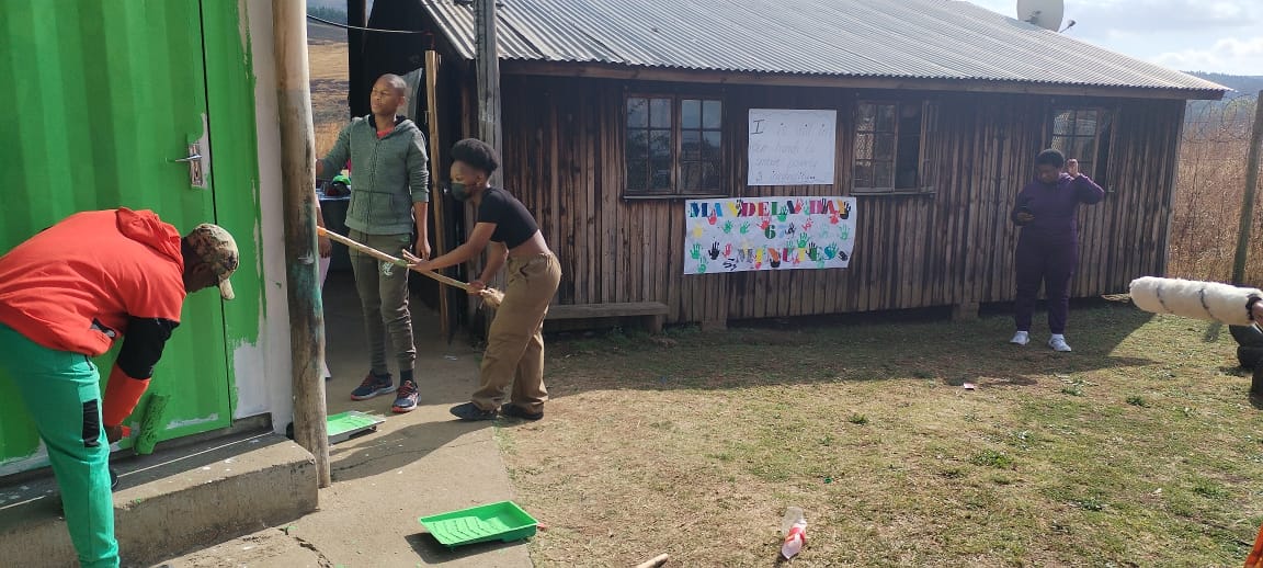 Painting Izingane Zethu ECD Centre